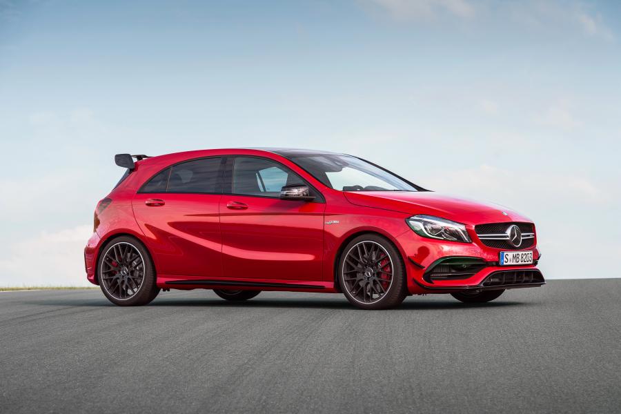  Mercedes-AMG A45 4Matic 2015 года  (фото 9 из 41)